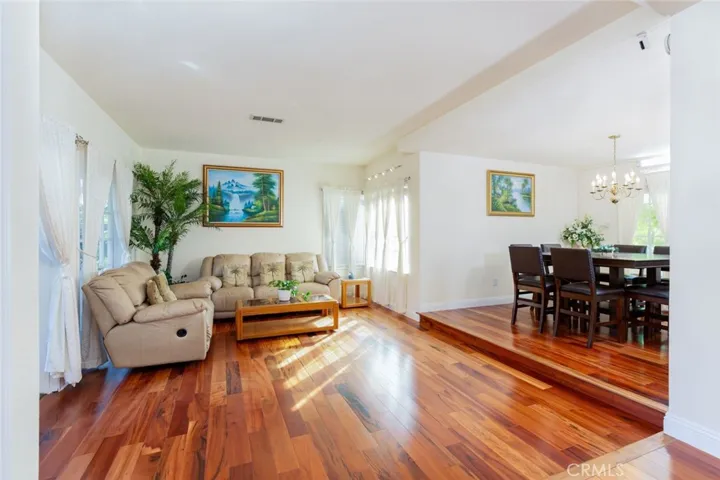 18855 Mount Morgan Circle, Fountain Valley, California 92708