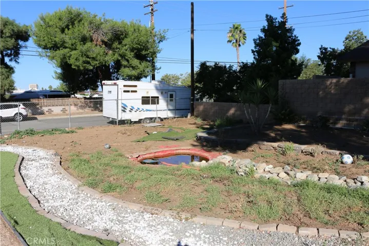 13677 4th Street, Yucaipa, California 92399