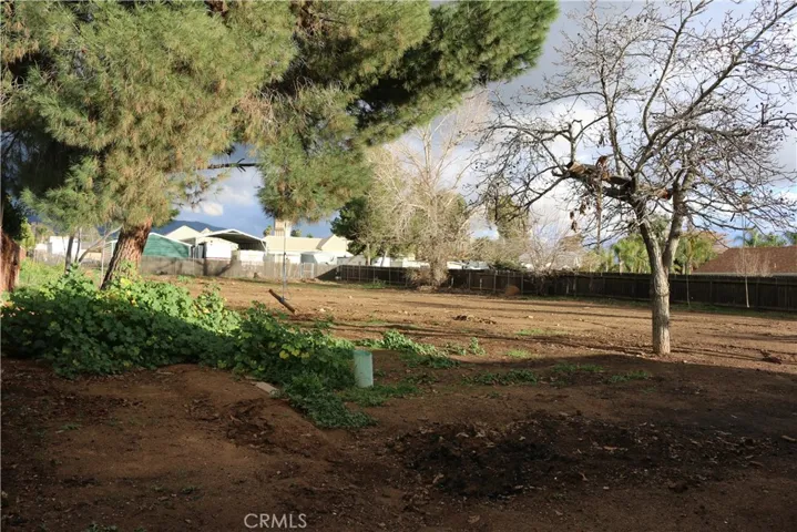 13677 4th Street, Yucaipa, California 92399