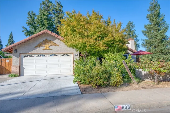 605 W Polson Avenue, Clovis, California 93612