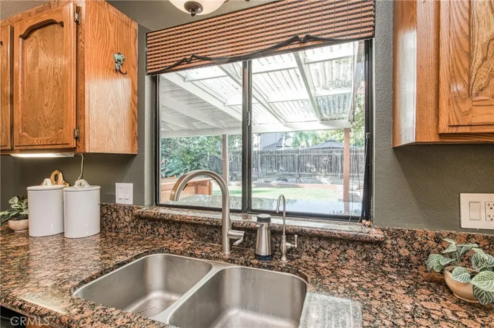 605 W Polson Avenue, Clovis, California 93612