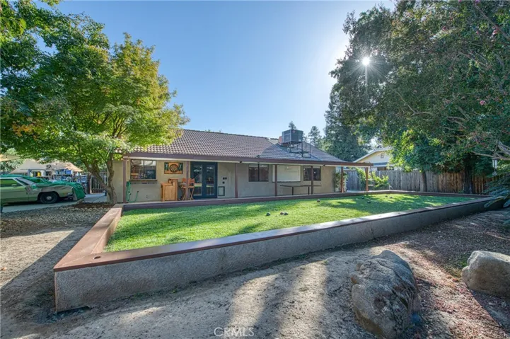 605 W Polson Avenue, Clovis, California 93612