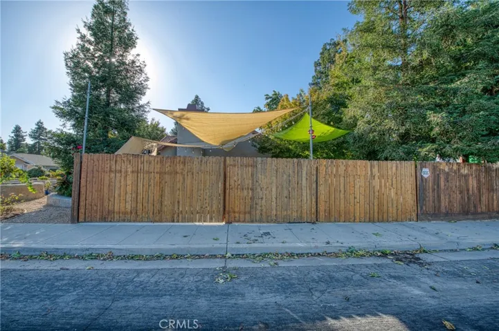 605 W Polson Avenue, Clovis, California 93612