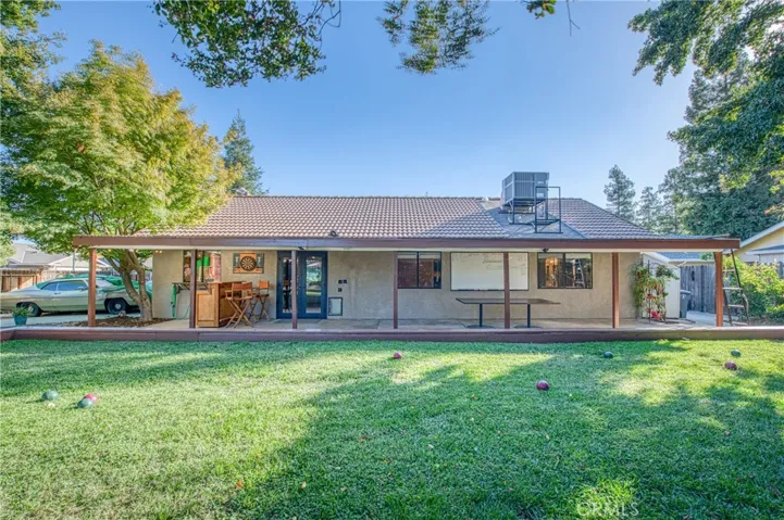 605 W Polson Avenue, Clovis, California 93612