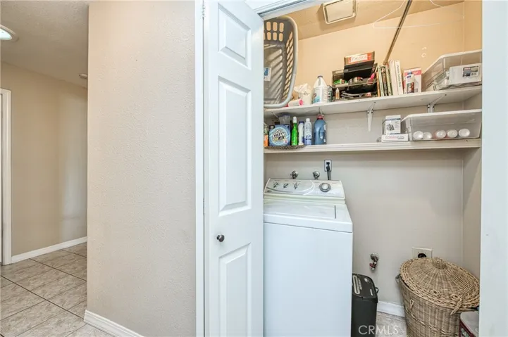 605 W Polson Avenue, Clovis, California 93612