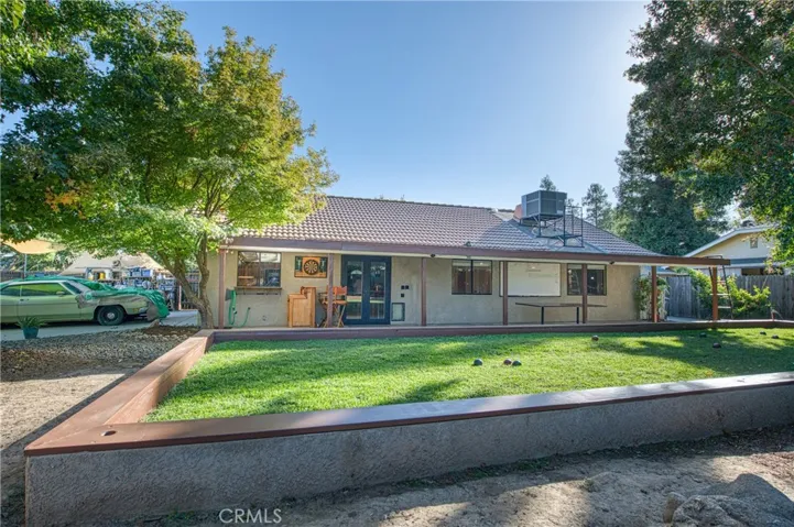 605 W Polson Avenue, Clovis, California 93612