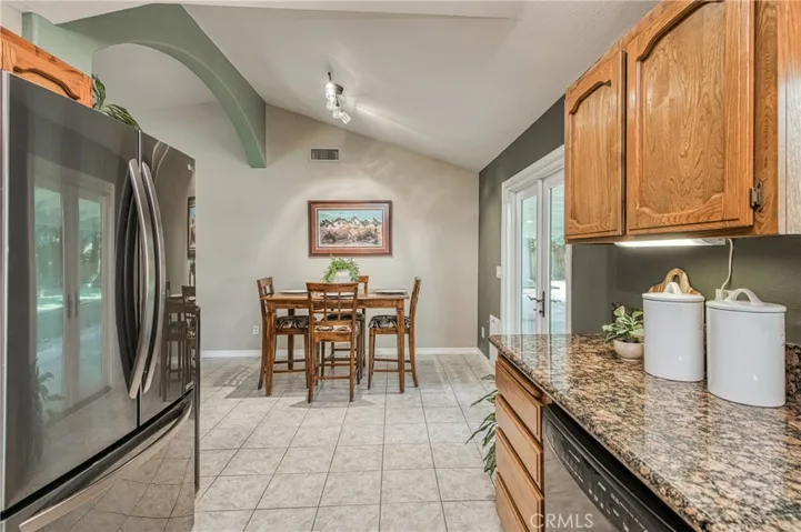 605 W Polson Avenue, Clovis, California 93612
