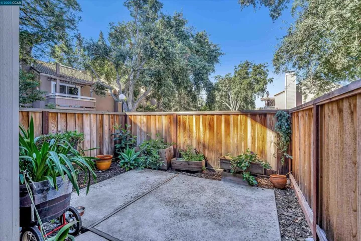 3869 Burton Cmn, Fremont, California 94536