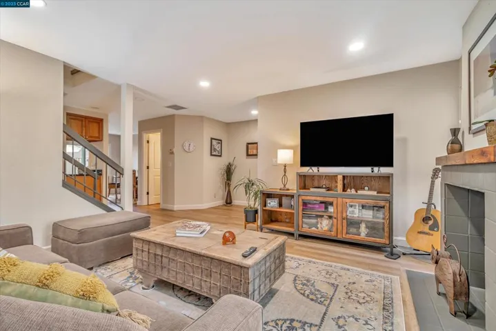 3869 Burton Cmn, Fremont, California 94536