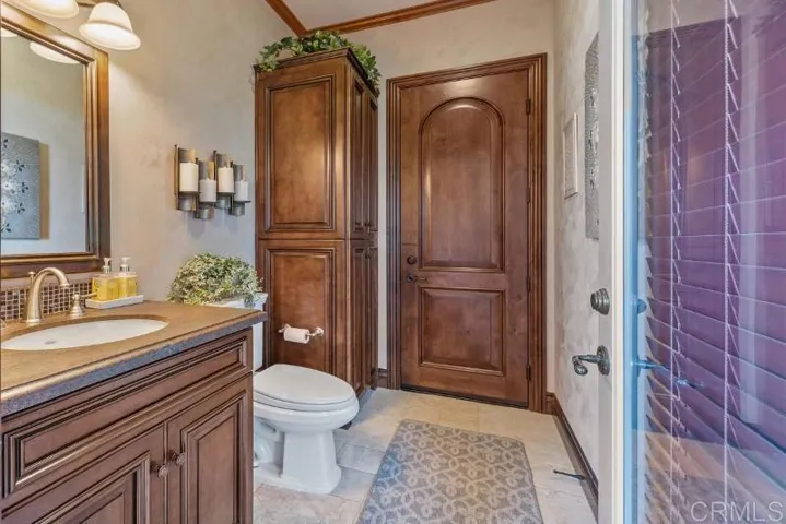 553 Sky Mesa Road, Alpine, California 91901
