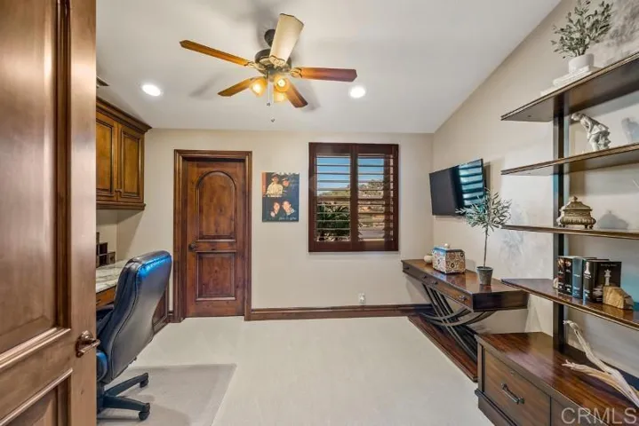 553 Sky Mesa Road, Alpine, California 91901