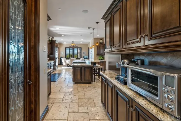 553 Sky Mesa Road, Alpine, California 91901