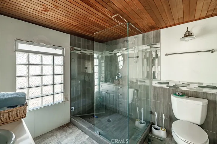 921 5th Street, Hermosa Beach, California 90254