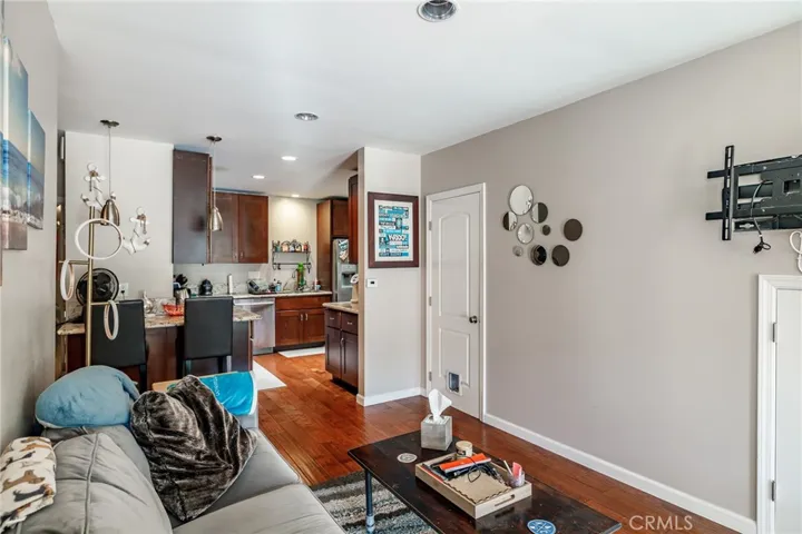 921 5th Street, Hermosa Beach, California 90254