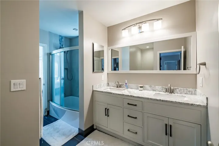 921 5th Street, Hermosa Beach, California 90254
