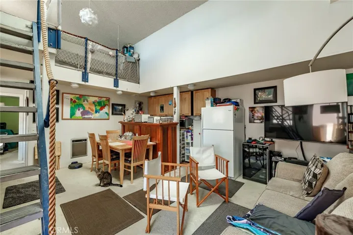921 5th Street, Hermosa Beach, California 90254