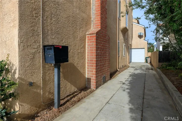 921 5th Street, Hermosa Beach, California 90254