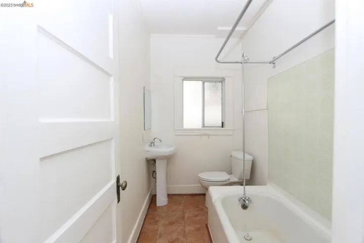 432 38th St, Oakland, California 94609