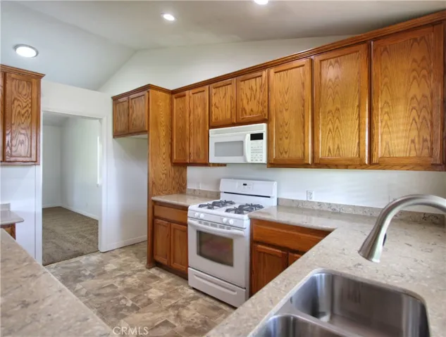 13561 5th Street, Yucaipa, California 92399