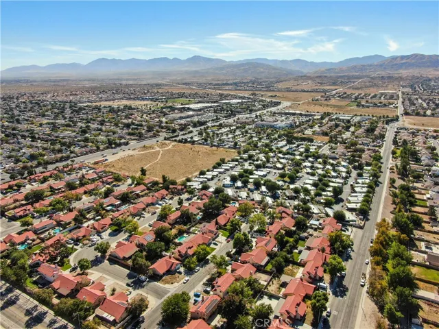 47 Th Ste/vic Avenue R11, Palmdale, California 93553
