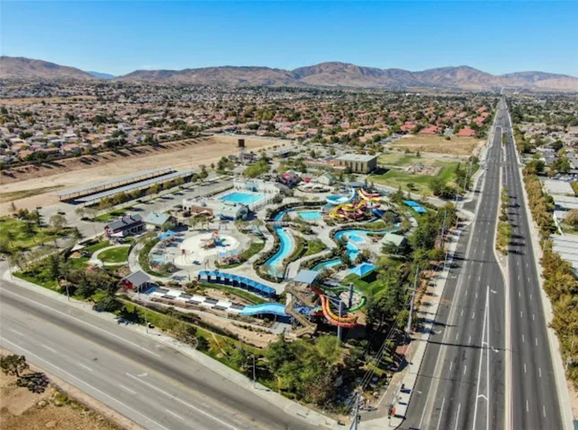 47 Th Ste/vic Avenue R11, Palmdale, California 93553