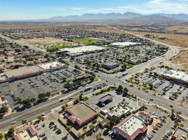 47 Th Ste/vic Avenue R11, Palmdale, California 93553