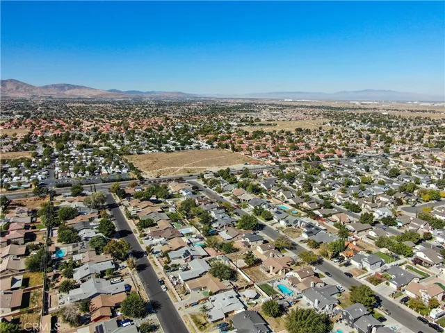47 Th Ste/vic Avenue R11, Palmdale, California 93553