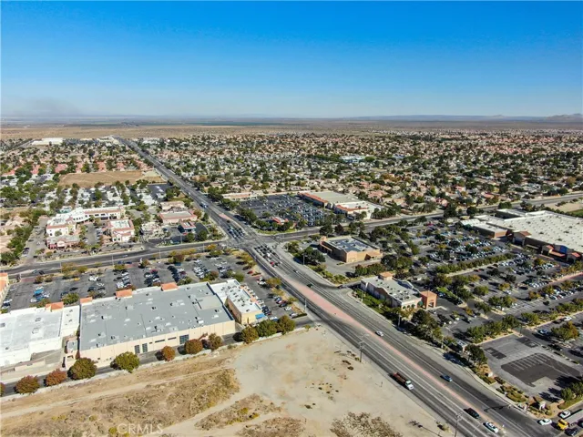 47 Th Ste/vic Avenue R11, Palmdale, California 93553