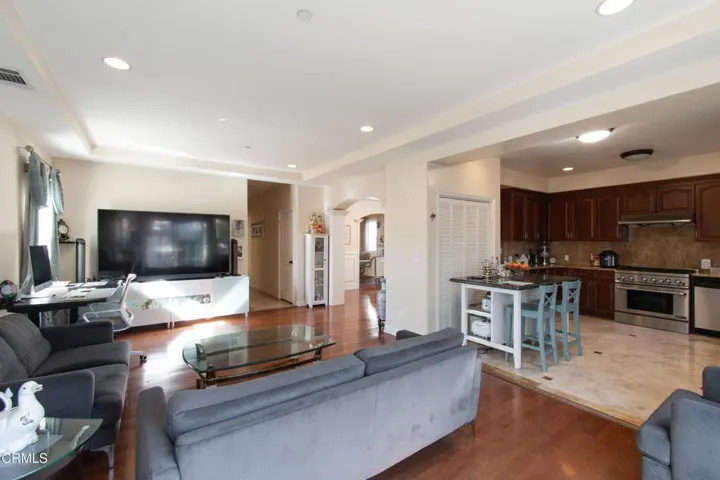 Living Room/Kitchen