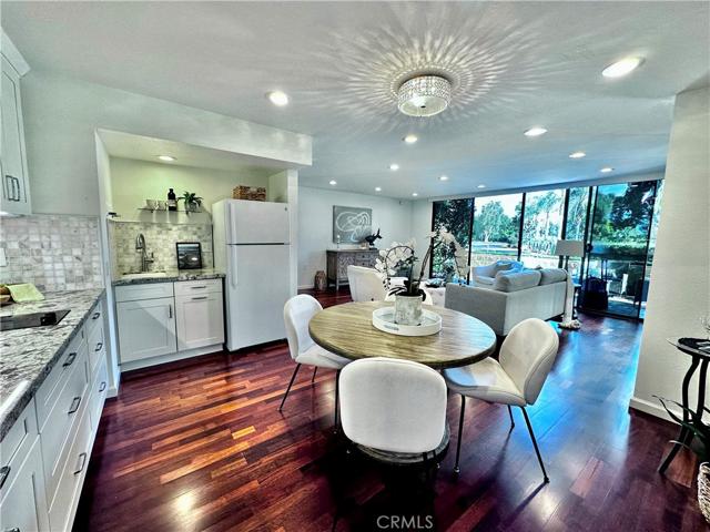 Kitchen/Dinning