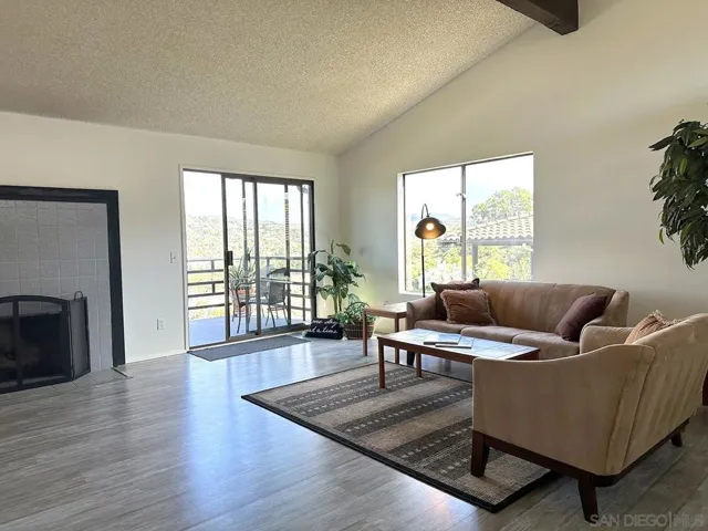 2452 Torrejon Place, Carlsbad, California 92009