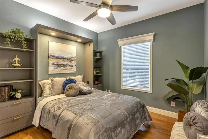 1075 Space Park Way, Mountain View, California 94043