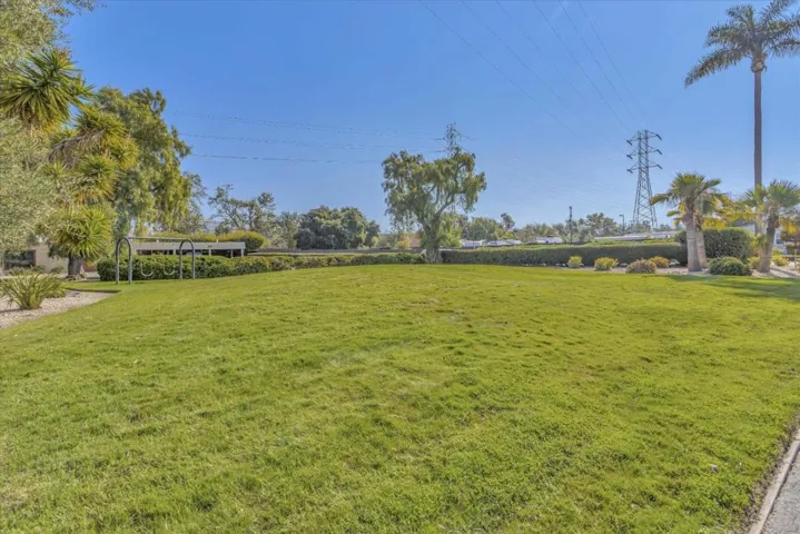 1075 Space Park Way, Mountain View, California 94043