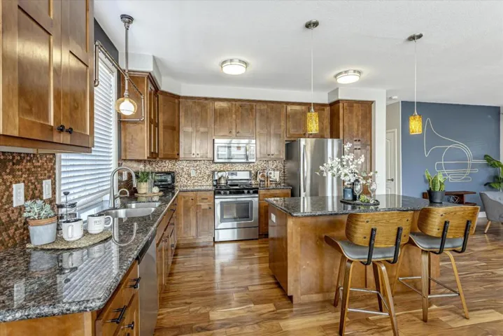 1075 Space Park Way, Mountain View, California 94043