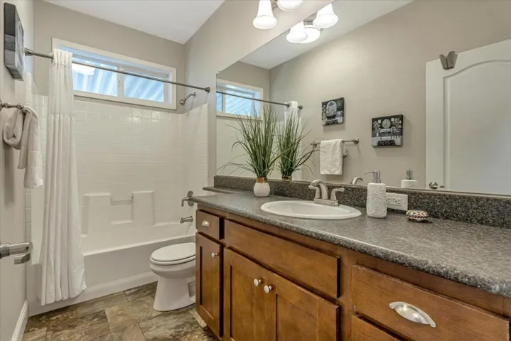 1075 Space Park Way, Mountain View, California 94043