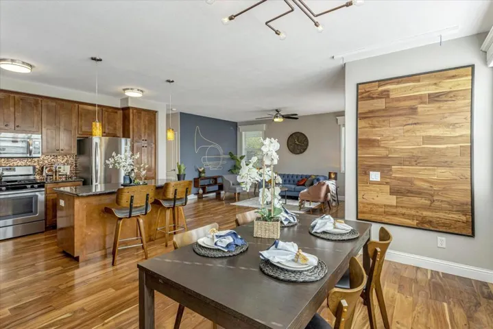 1075 Space Park Way, Mountain View, California 94043