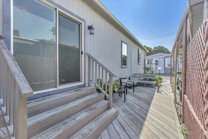 1075 Space Park Way, Mountain View, California 94043