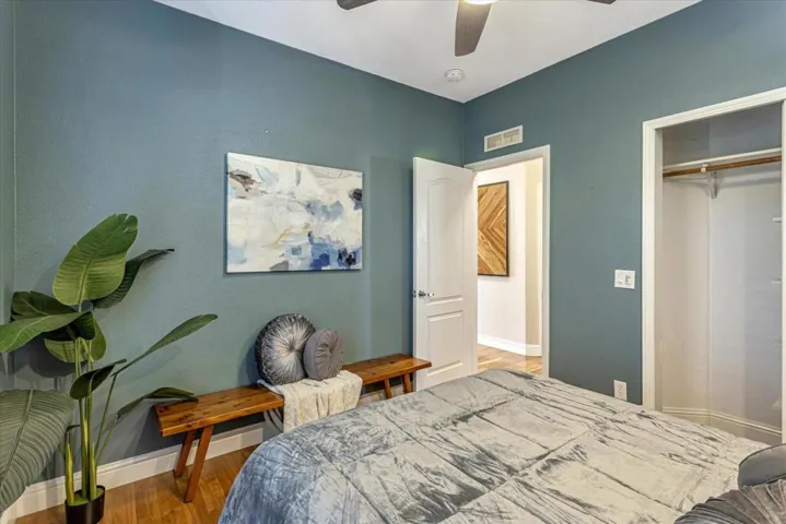 1075 Space Park Way, Mountain View, California 94043