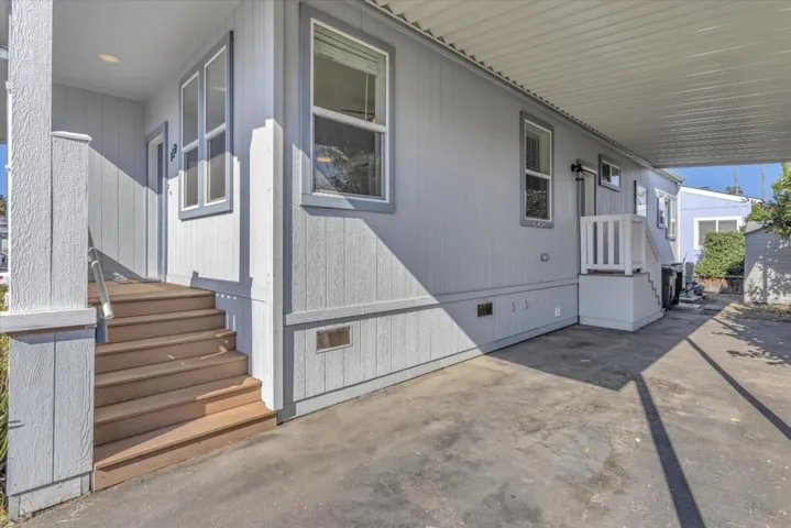 1075 Space Park Way, Mountain View, California 94043