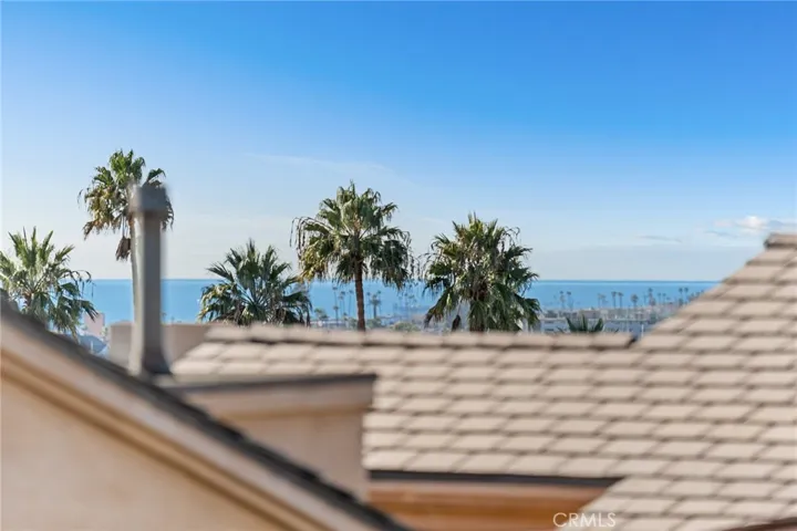 443 1/2 Begonia Avenue, Corona del Mar, California 92625