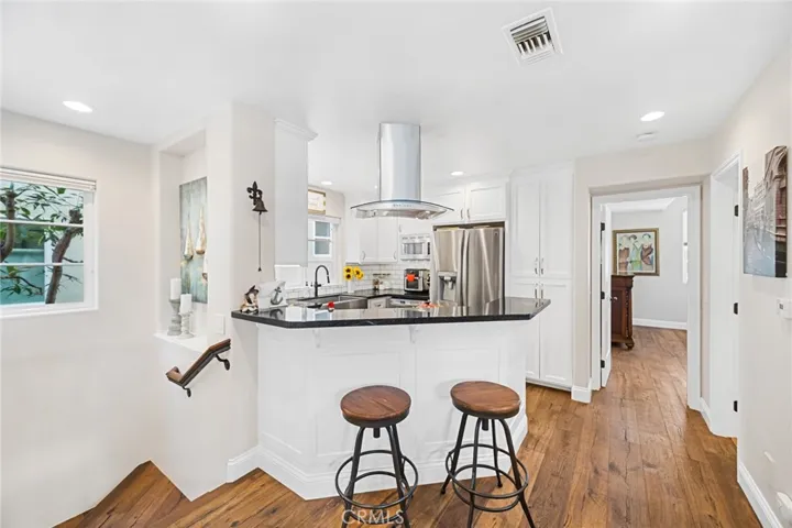 443 1/2 Begonia Avenue, Corona del Mar, California 92625