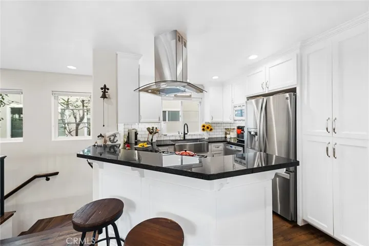 443 1/2 Begonia Avenue, Corona del Mar, California 92625