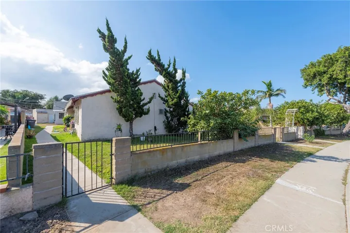 324 E 236th, Carson, California 90745