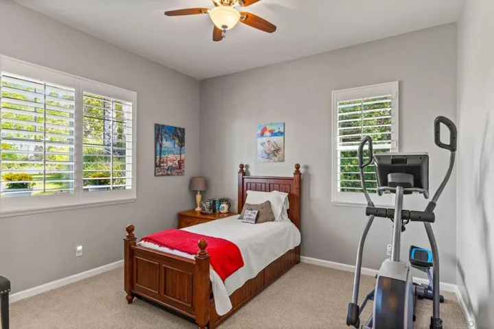2551 Park Ridge Dr, Escondido, California 92025