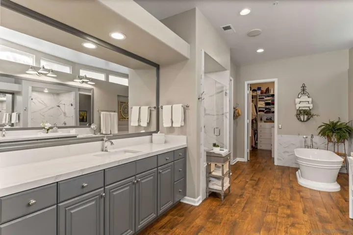 2551 Park Ridge Dr, Escondido, California 92025