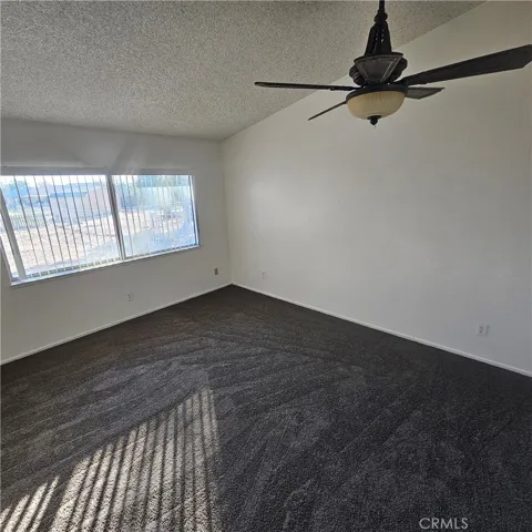 12985 Pacoima Road, Victorville, California 92392