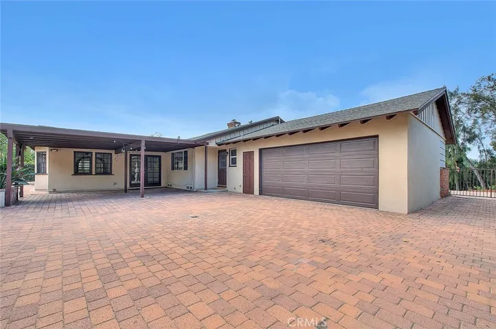 9726 La Serna Drive, Whittier, California 90605