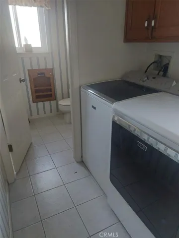 laundry and half bath off den lower level