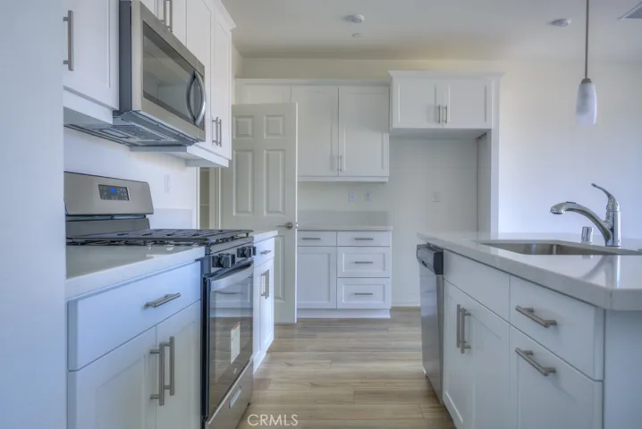 202 Bonita Lane, Rialto, California 92376