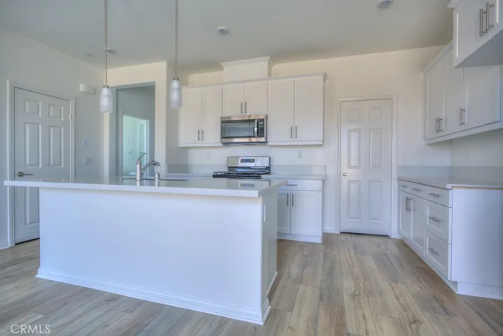 202 Bonita Lane, Rialto, California 92376